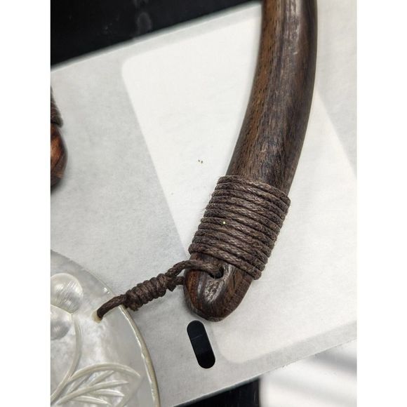 Large Mother Of Pearl Abalone Statement Necklace Choker Pendant Wood Natrual - Picture 6 of 7